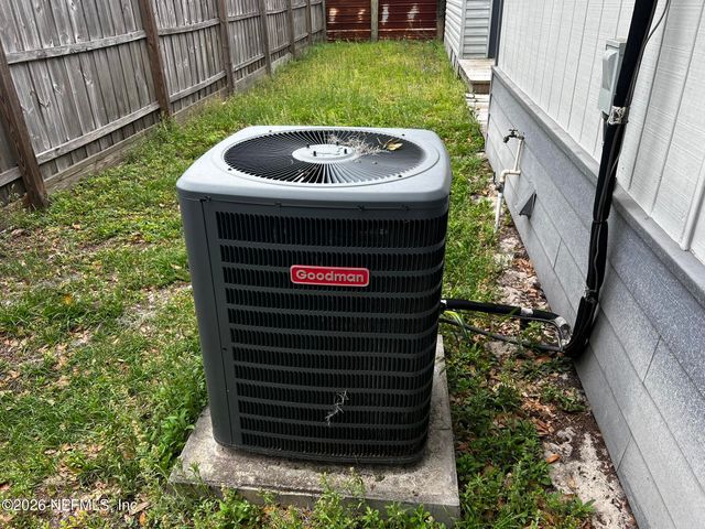 5242 101ST Street 2, Jacksonville, FL 32210