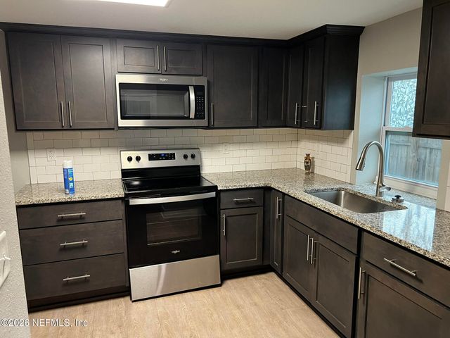 5242 101ST Street 2, Jacksonville, FL 32210