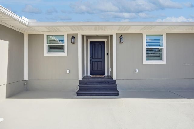 323 MCLAIN LANE, Geneva, FL 32732