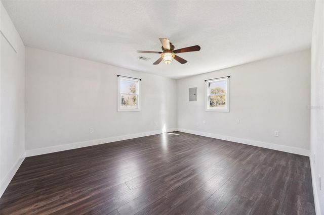 323 MCLAIN LANE, Geneva, FL 32732