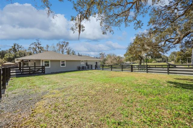 323 MCLAIN LANE, Geneva, FL 32732