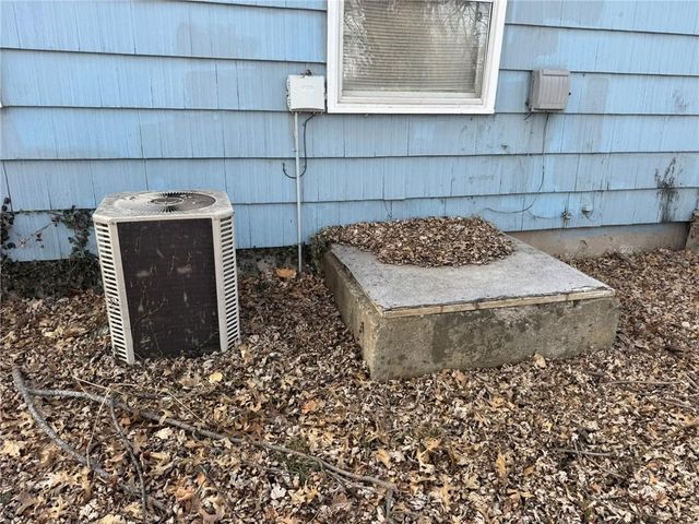 7317 Elm Avenue, Raytown, MO 64133