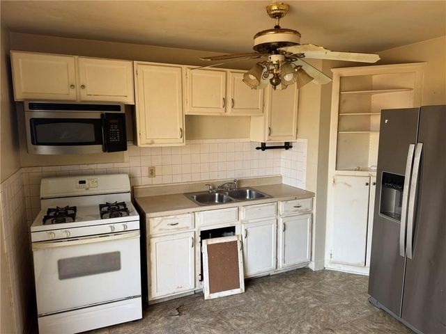 7317 Elm Avenue, Raytown, MO 64133