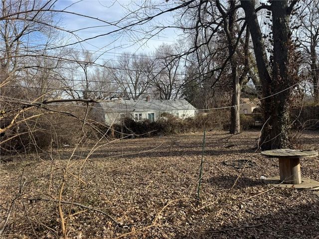 7317 Elm Avenue, Raytown, MO 64133