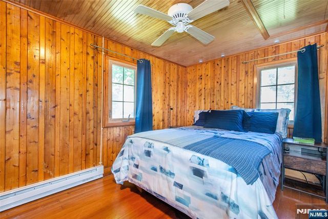 5 Sewell Road, West Milford, NJ 07480