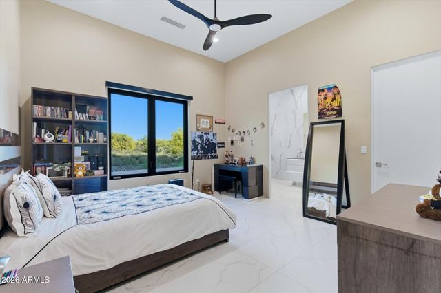 6816 E Stagecoach Pass, Carefree, AZ 85377