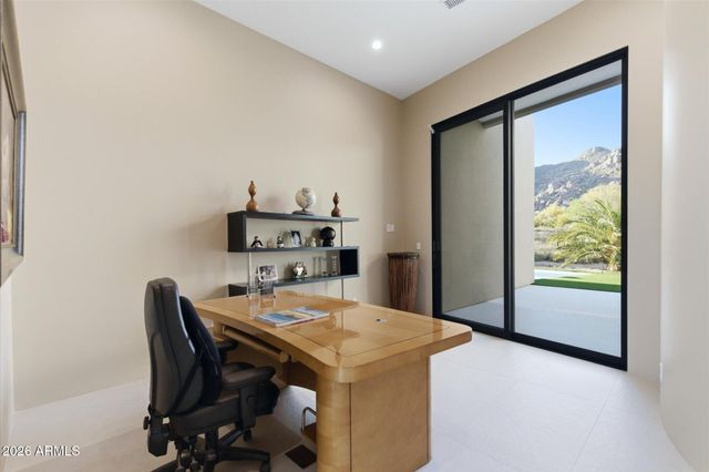 6816 E Stagecoach Pass, Carefree, AZ 85377