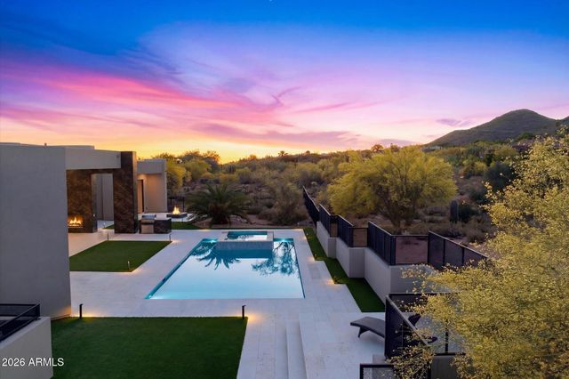6816 E Stagecoach Pass, Carefree, AZ 85377