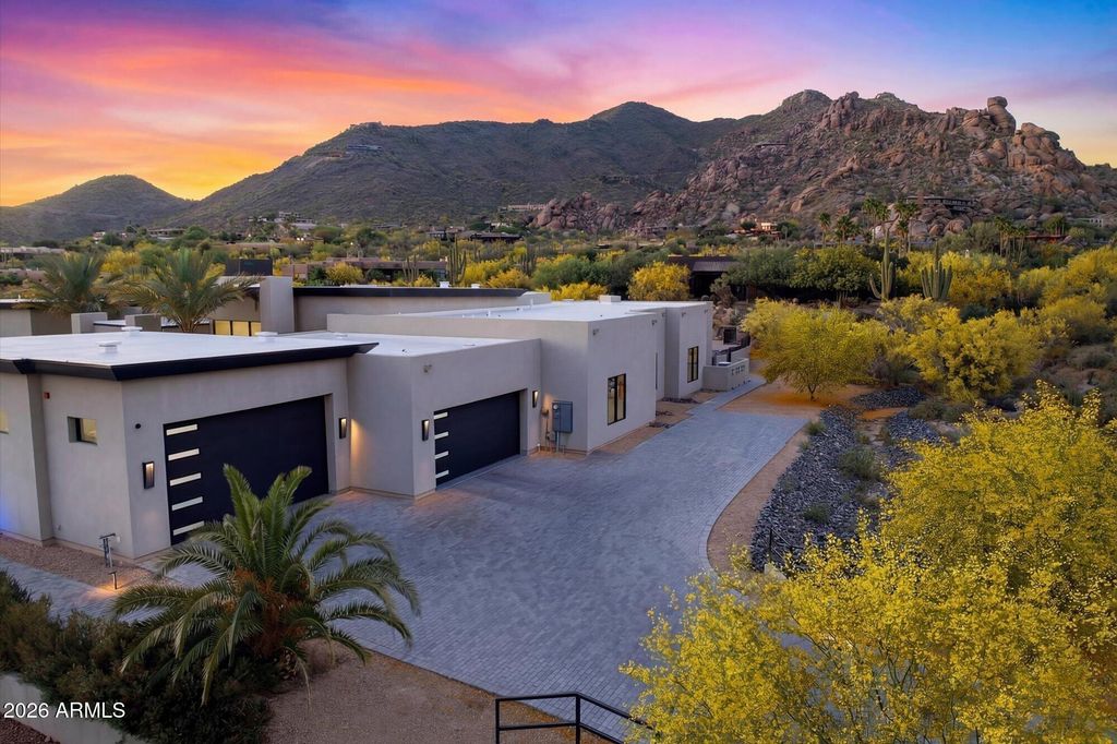 6816 E STAGECOACH Pass, Carefree, AZ 85377 — photo 3