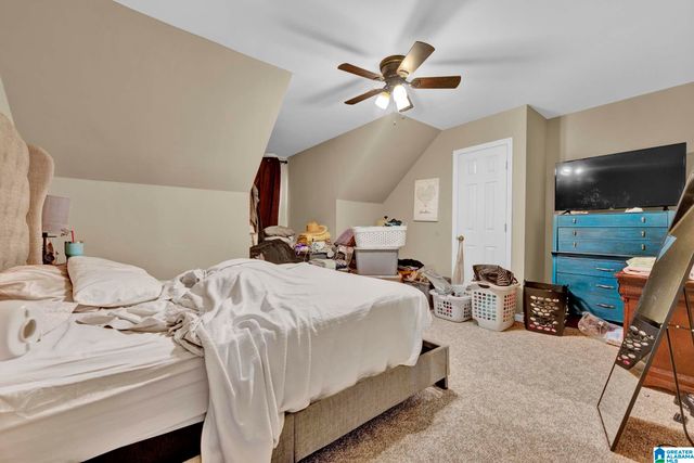 1561 APRIL DRIVE, Warrior, AL 35180