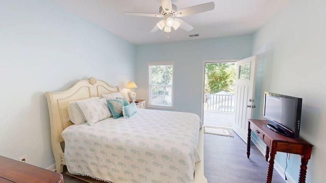 510 9th Ave. S, Surfside Beach, SC 29575