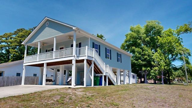 510 9th Ave. S, Surfside Beach, SC 29575