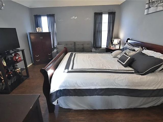 6323 Brookbriar Court, Arlington, TX 76018