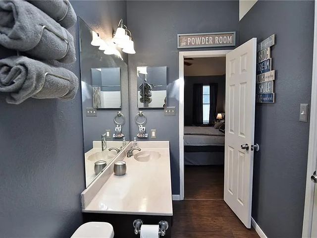 6323 Brookbriar Court, Arlington, TX 76018