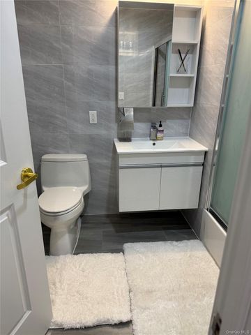 70-65 Queens Boulevard 9I, Woodside, NY 11377