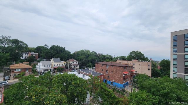 70-65 Queens Boulevard 9I, Woodside, NY 11377