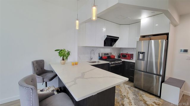 70-65 Queens Boulevard 9I, Woodside, NY 11377