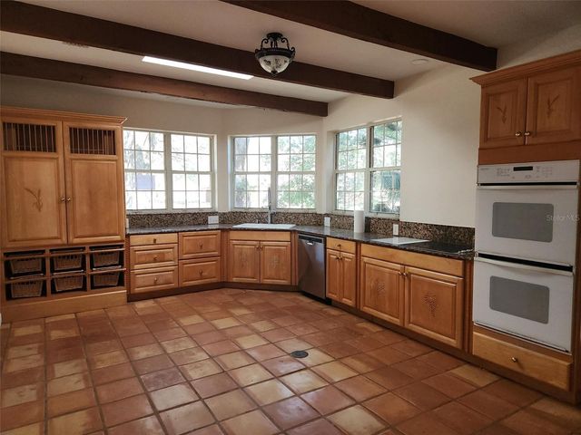 8901 NW 136TH AVENUE ROAD, Ocala, FL 34482