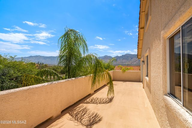 497 E Heatherglenn Place, Oro Valley, AZ 85755