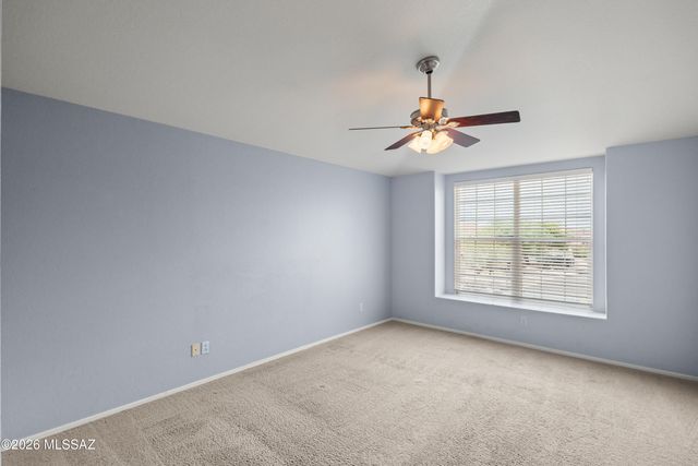 497 E Heatherglenn Place, Oro Valley, AZ 85755