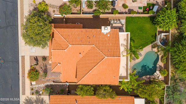 497 E Heatherglenn Place, Oro Valley, AZ 85755