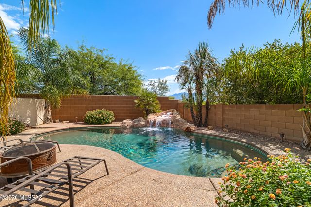 497 E Heatherglenn Place, Oro Valley, AZ 85755