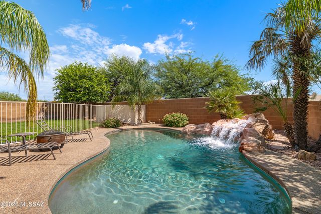 497 E Heatherglenn Place, Oro Valley, AZ 85755