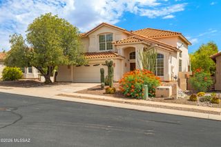 497 E Heatherglenn Place, Oro Valley, AZ 85755