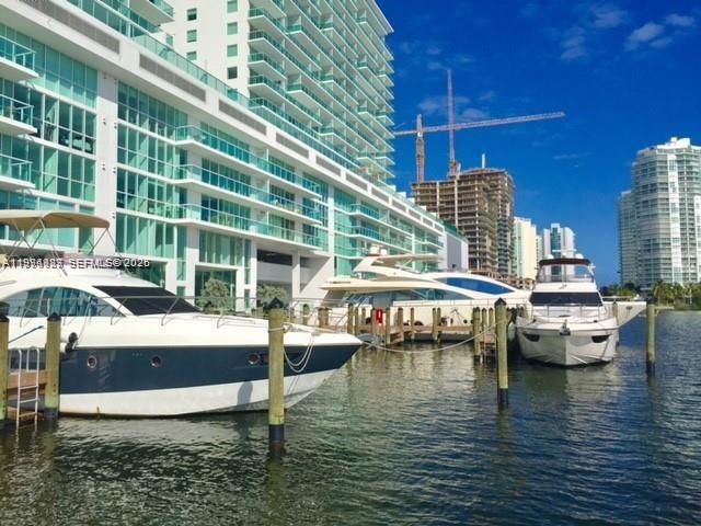 400 Sunny Isles Blvd, Sunny Isles Beach, FL 33160