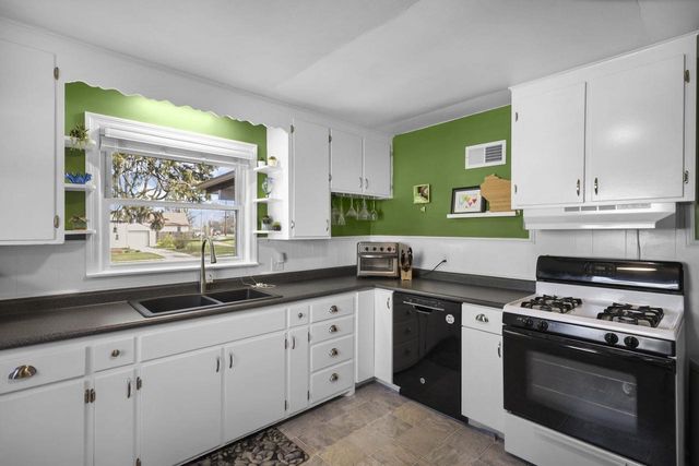 2009 Vahlen Street, Madison, WI 53704