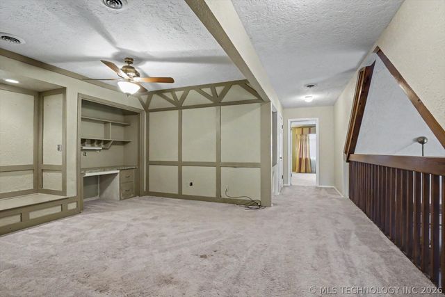 105 Mockingbird Lane, Skiatook, OK 74070