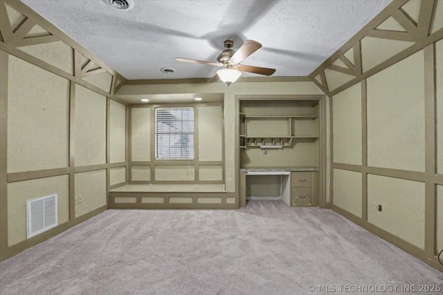 105 Mockingbird Lane, Skiatook, OK 74070