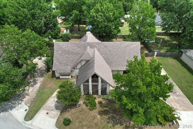 105 Mockingbird Lane, Skiatook, OK 74070