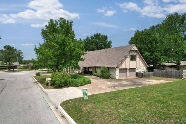 105 Mockingbird Lane, Skiatook, OK 74070