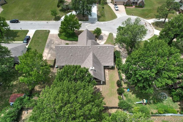 105 Mockingbird Lane, Skiatook, OK 74070