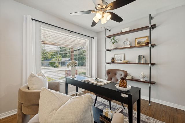 2115 Healey Drive, Dallas, TX 75228