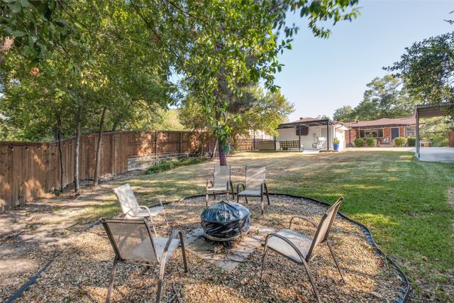2115 Healey Drive, Dallas, TX 75228