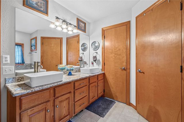326 Summer Street, Lowell, AR 72745