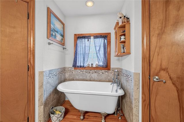 326 Summer Street, Lowell, AR 72745