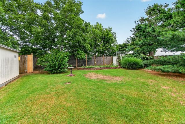 326 Summer Street, Lowell, AR 72745
