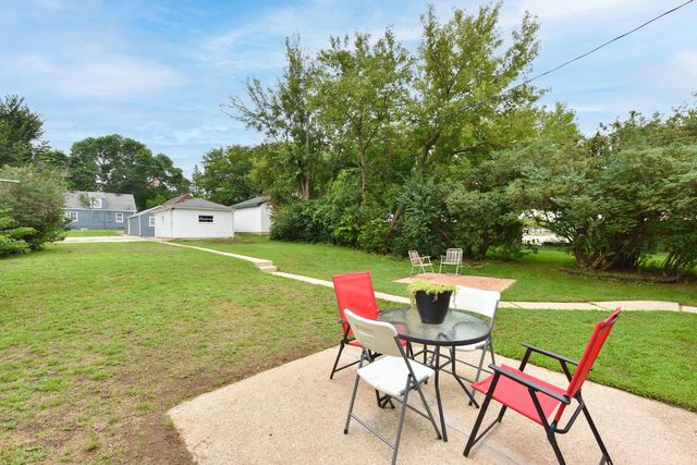 3208 S 30th STREET, Milwaukee, WI 53215