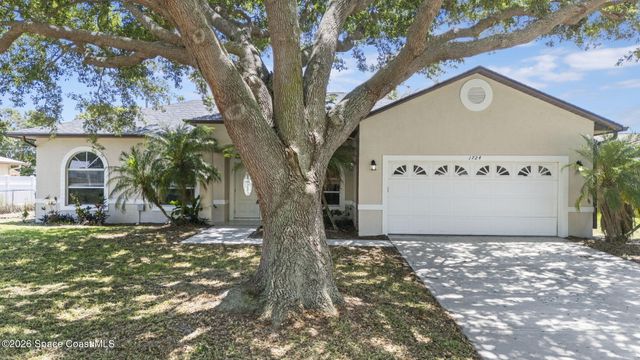 1724 Barker Street NE, Palm Bay, FL 32907