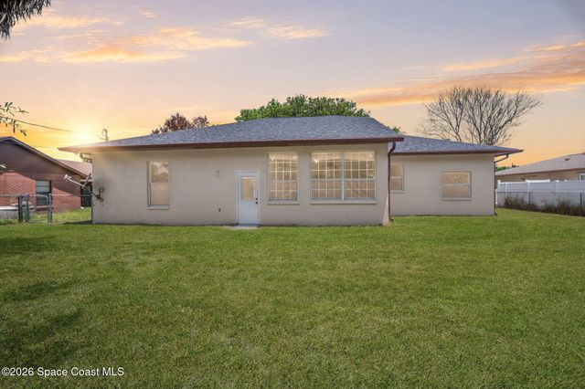 1724 Barker Street NE, Palm Bay, FL 32907
