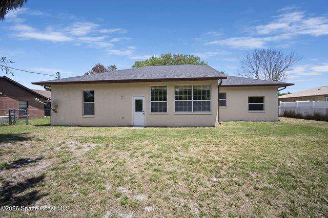 1724 Barker Street NE, Palm Bay, FL 32907