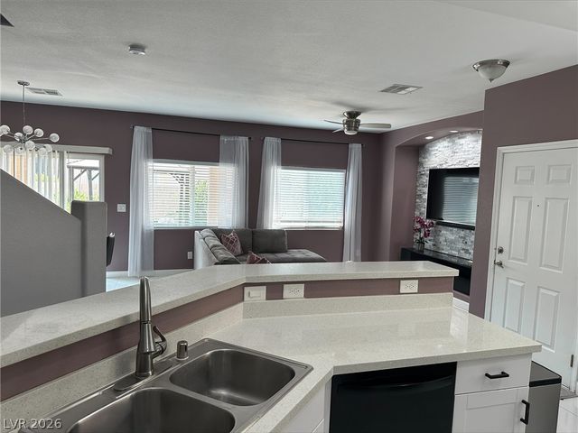 6089 Mustang Breeze Trail 102, Henderson, NV 89011