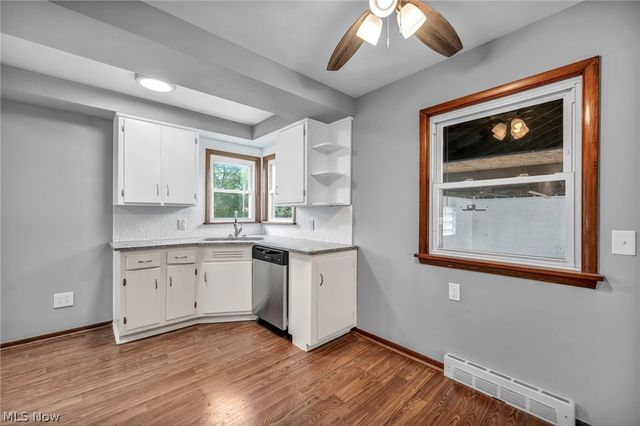 2124 Eaton Drive, Avon, OH 44011