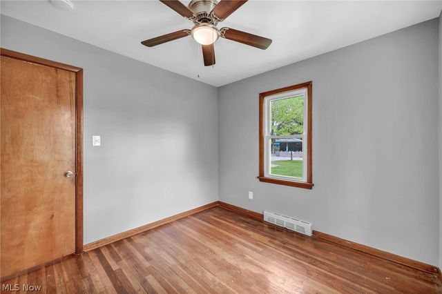 2124 Eaton Drive, Avon, OH 44011