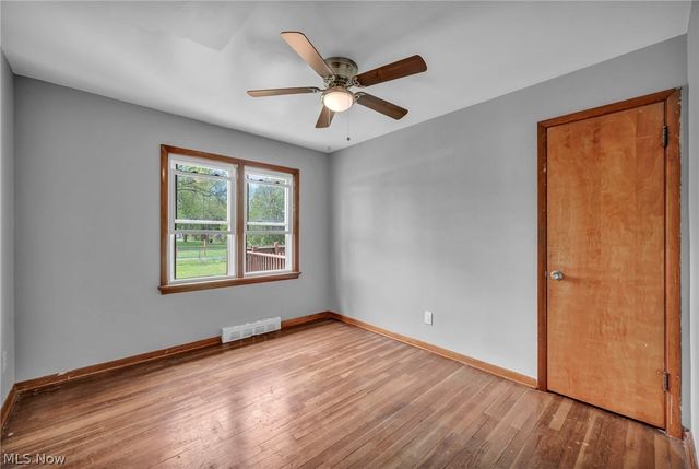 2124 Eaton Drive, Avon, OH 44011