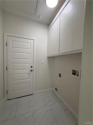 903 La Laguna Road, Mission, TX 78572