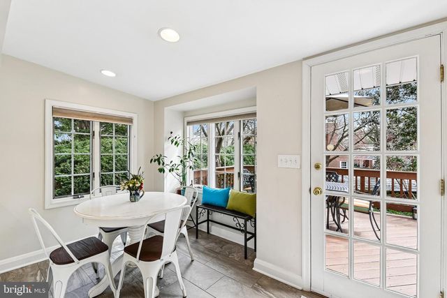 3 AINTREE RD, Towson, MD 21286